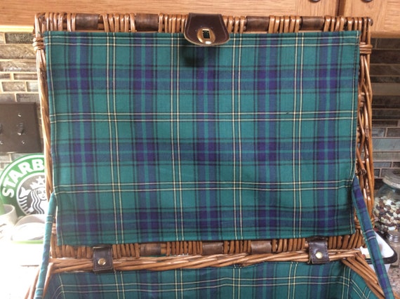 Wicker Picnic Basket / Wicker Tray - image 6
