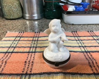 アメリカ90年代名門Andrea社生きているように生命力のある瞳のクマの陶器 アメリカ90年代名門Andrea社つがいの鳥カーディナルが寄り添う陶器