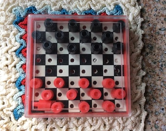 Travel Checkers Game