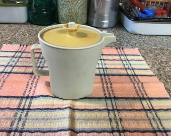 Tupperware Beige Creamer