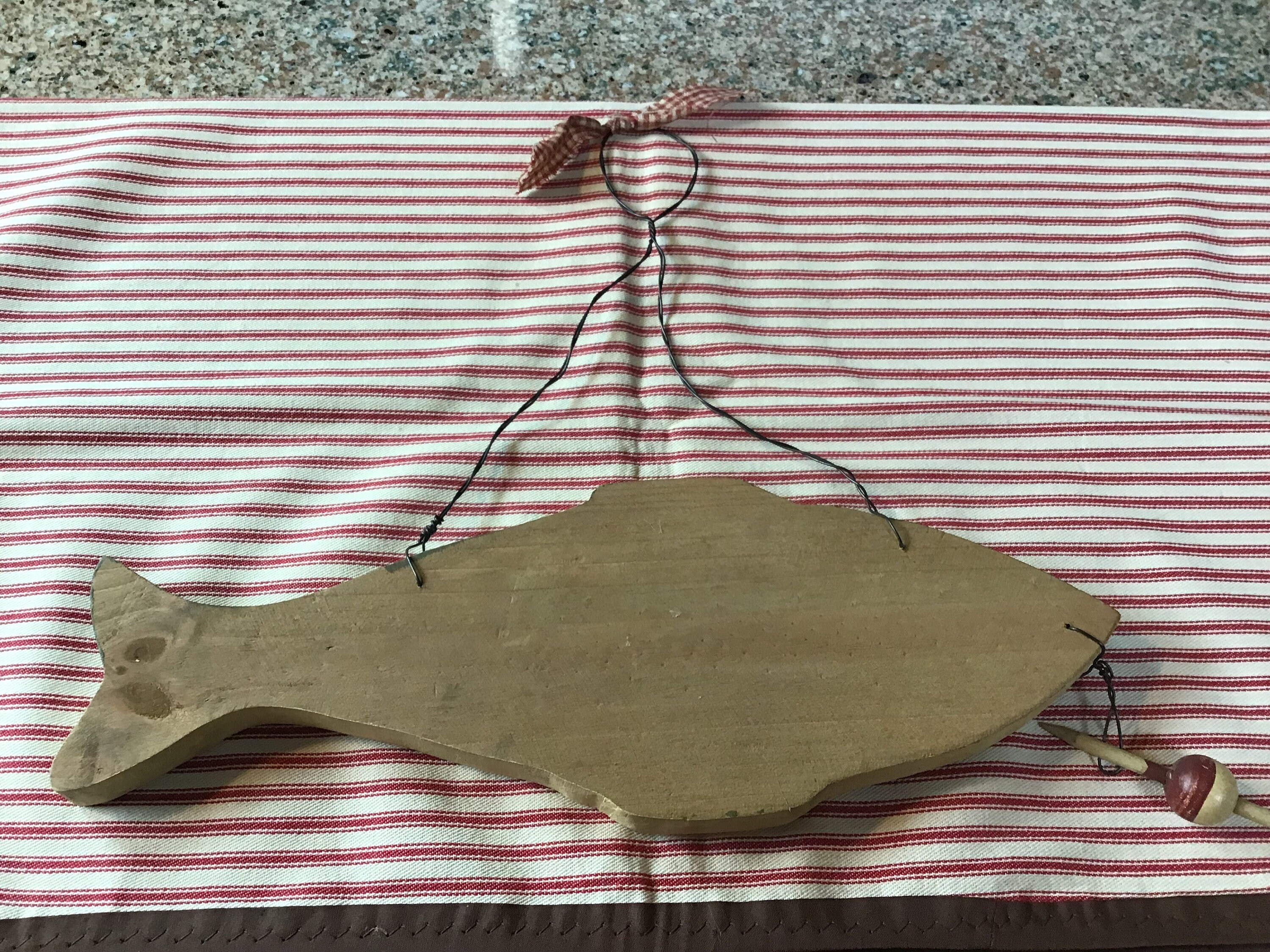木製 魚型 吊り下げ式装飾品 木製の吊り下げ式魚 - Etsy 日本