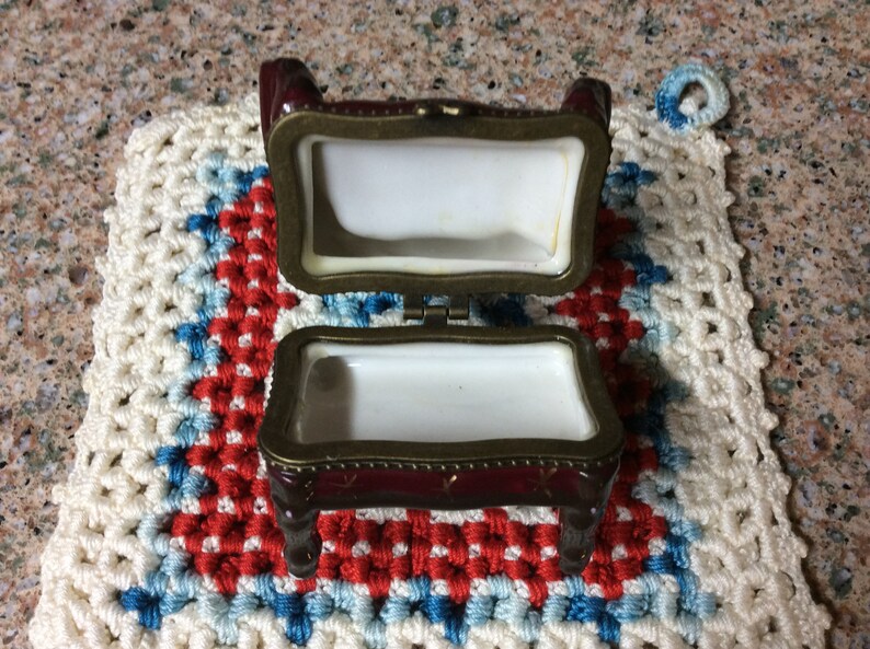 Ceramic Chair Jewelry Holder