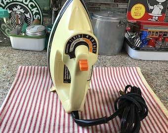 Black & Decker Steam Dry Iron