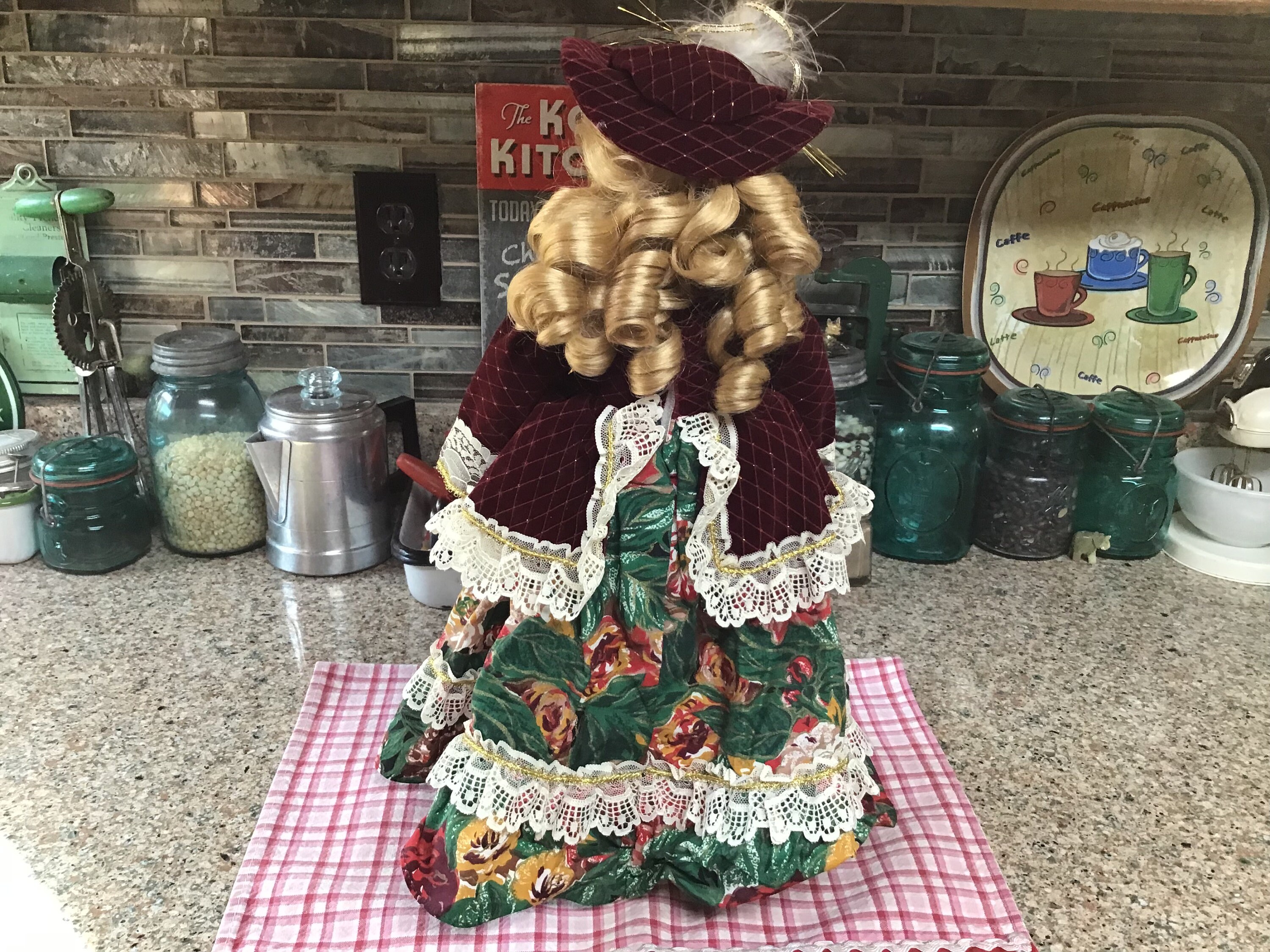 AVON クリスマス　サンタ　置物　Porcelian Doll ビンテージ AVON クリスマス サンタ 置物 Porcelian Doll ビンテージ