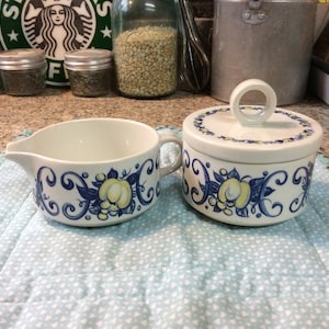 Villeroy & Boch Sugar/ Creamer