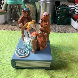 Goldilocks & the Three Bears Figurine