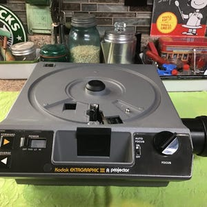 Kodak Ektagraphic III Projector
