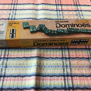Milton Bradley Double 9 Domino