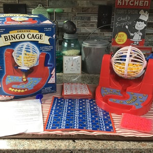 Cardinal Bingo Cage