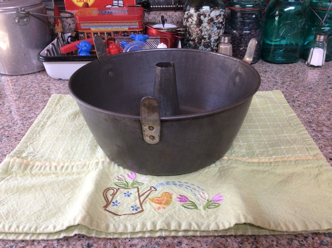 Angel Food Cake Pan - Etsy