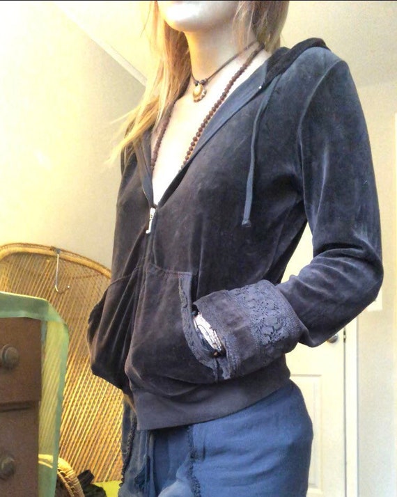 juicy couture zip up hoodie