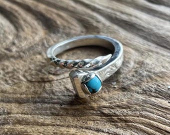 Natural turquoise ring, Sterling silver prairie diamond horseshoe nail ring, unique engagement rings for women, floral ring, good luck gifts