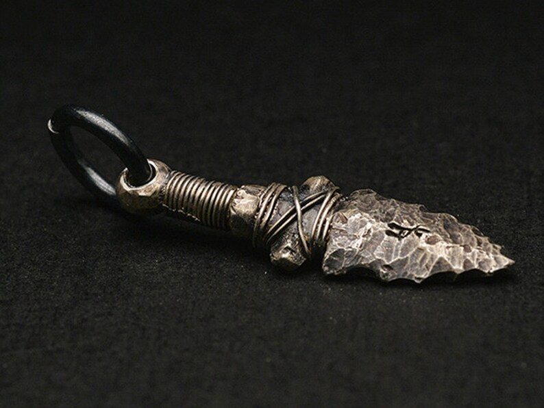 Hammered Silver Pendant Oxidized Arrow Charm Rustic Silver Spearhead Pendant Arrowhead Pendant AU999 Gold Silver Arrowhead Jewelry