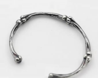 Skeleton Bone Bangle Bracelet, Gothic Silver Bangle, Halloween Jewelry, Morbid Gothic Bracelet, Sterling Silver Bone Cuff, Skeleton Jewelry
