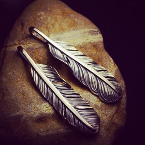 Minimalist Sterling Silver Feather Pendant, Nature-Inspired Boho Charm, Handmade Jewelry, Spiritual Symbol, Thick Quill Engraving Feather