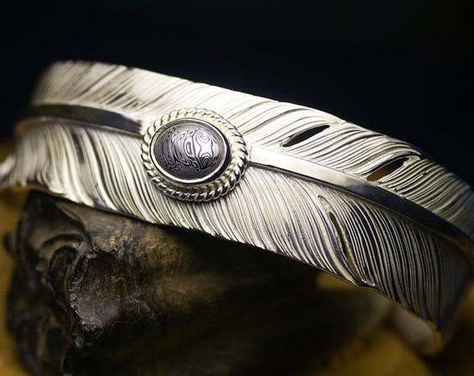 Sterling Silver Feather Cuff Bracelet, Handcrafted Men Jewelry, Nature-Inspired Feather Bangle With Damascus Steel Centerpiece, Gift for Him