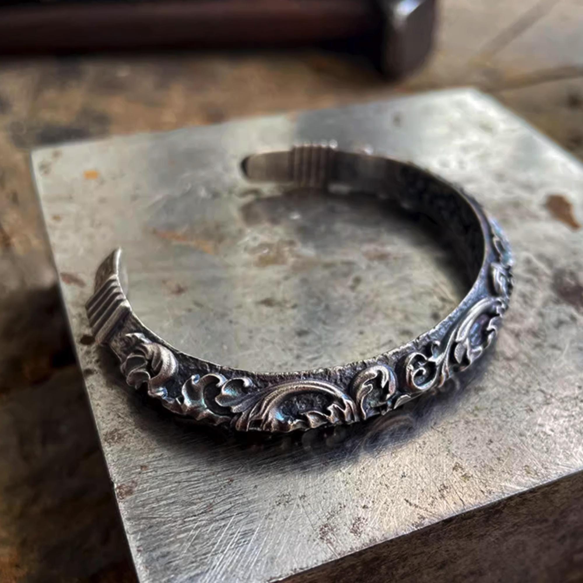 Vintage Rajasthani Sterling Silver Flower Bracelet Vintage Rajasthani Sterling Silver Flower Bracelet