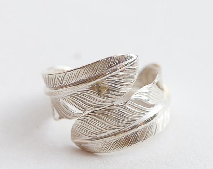 Sterling Silver Feather Ring | Boho Adjustable Wrap Band for Women | Nature-Inspired Jewelry | Navajo Rings | Elegant Bohemian Gift for Her