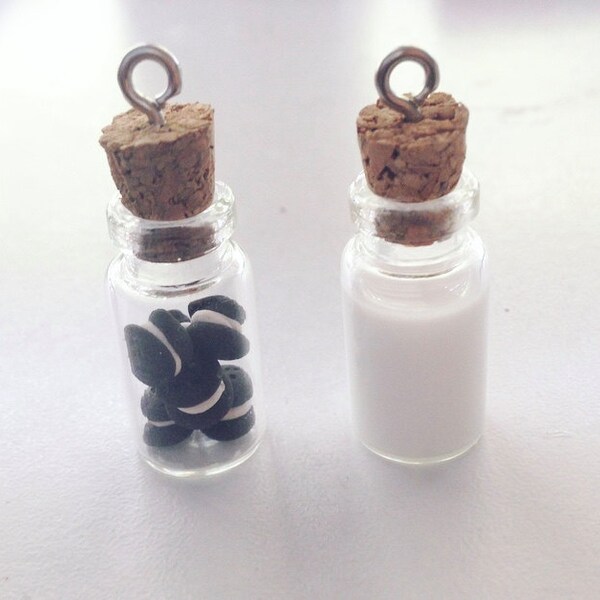 Oreo Galletas y Collares de Amistad de Leche