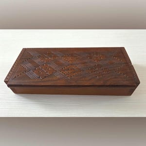 Vintage european wooden box Wood box Wood trinket box Jewelry storage wooden box Deep carved handmade box