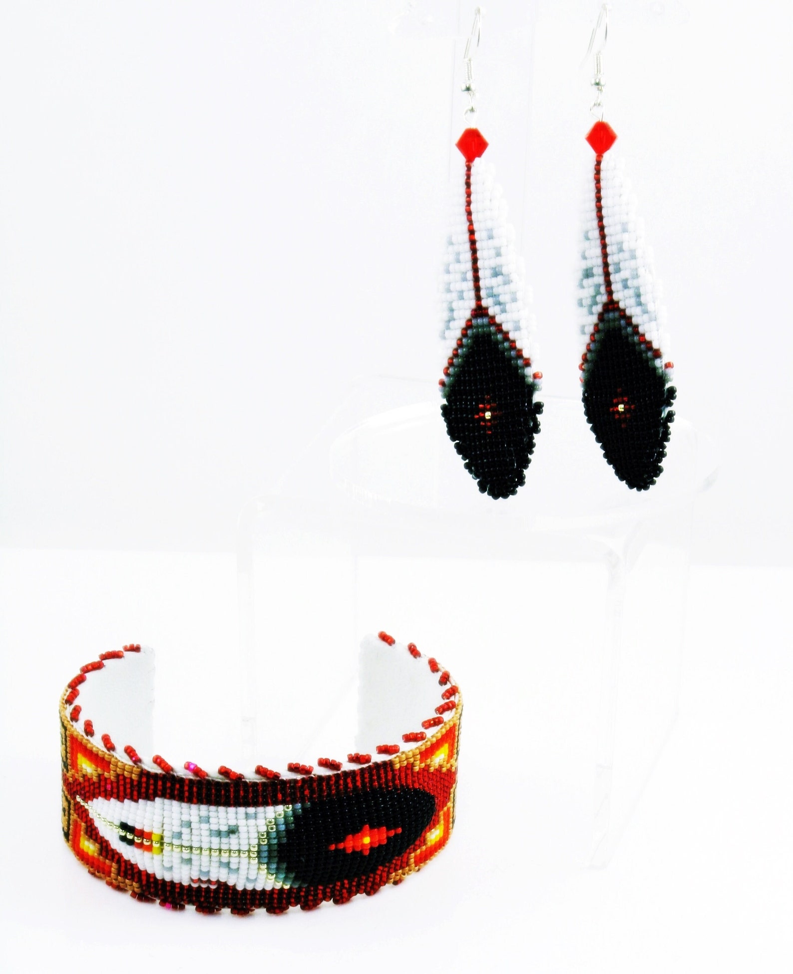 Red Feather Cuff Cuff Bracelet Beadwork Bracelet Native Etsy