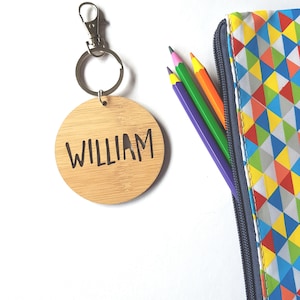 Bag Tag / Keyring Wood Bamboo Personnalisé - William Font-school-kinder-wooden-kindergarten-personalised keyring-back-to school