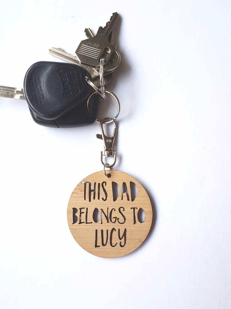 This Dad Belongs To..Keyring-new dad-fathers day-keys-daddy-gift for dad-#1-new father bild 2