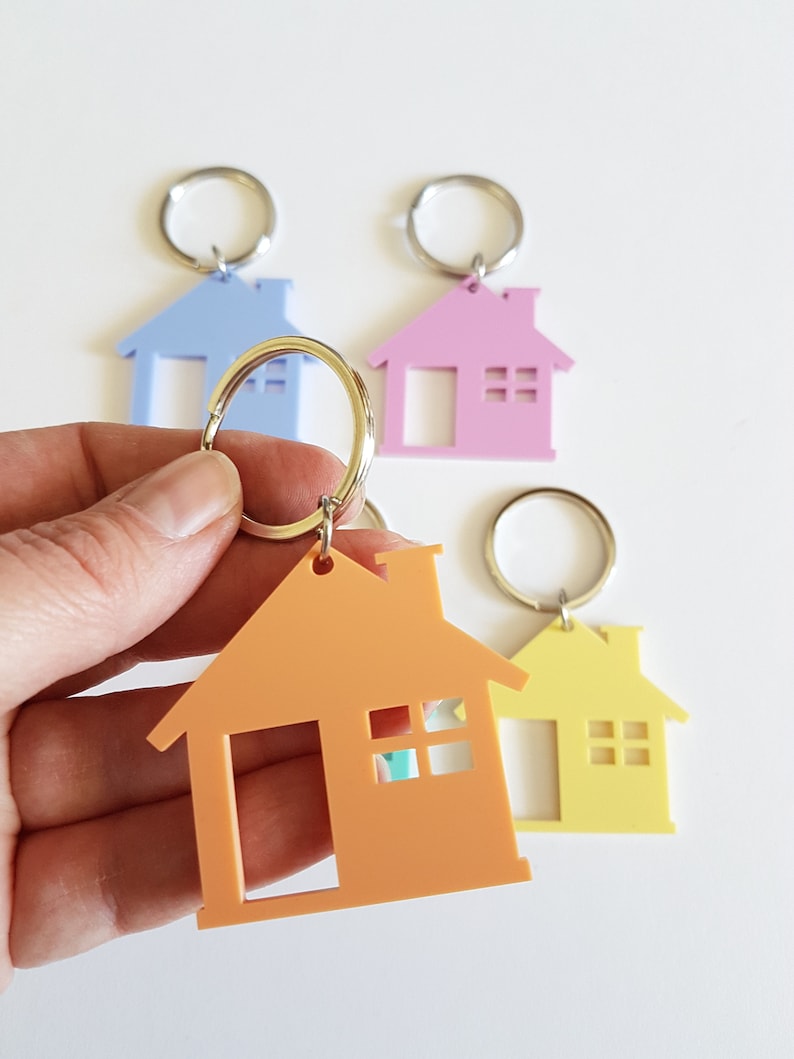 House Keyring-house shape-bagtag-id tag-real estate-house key-flat key-apartment key