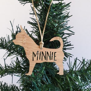 CHIHUAHUA Personalised Wood Christmas Decoration/Ornament-bauble-christmas gift-kris kringle-personalized christmas