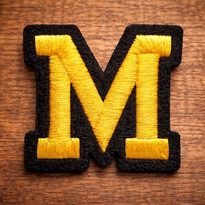 Naszywka z literami do prasowania 3": haftowane na zamówienie, spersonalizowane litery i cyfry