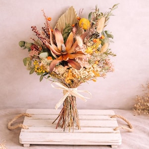 Small Dried Flower Bouquet Australian Native Posy Everlasting Preserved Floral Arrangement Gift Earthy Rustic Boho Wedding Décor