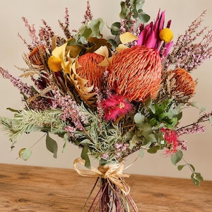 Dried Australian Native Flower Arrangement Bouquet Bunch Banksia Natural Wildflowers Weddings Australiana Floral Home Décor Dry Gift For Her