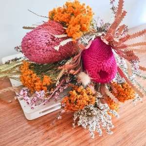 Dried Australian Native Flower Arrangement Bridal Weddings Bouquet Bunch Banksia Flora Natural Flowers Australiana Floral Home Décor Dry