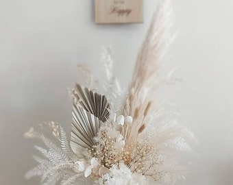 white beige neutral preserved floral arrangement in vase dried flowers everlasting bouquet natural home wedding décor gifts dry pampas palm