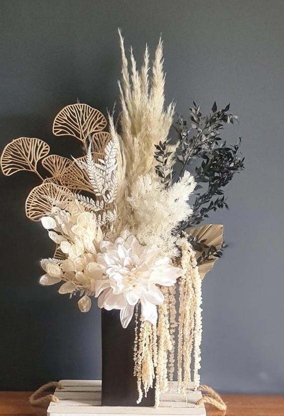 Black Gold White Preserved Flower Arrangement Monochrome Flowers Luxury Dried Florals Everlasting Gifts Home Décor Weddings