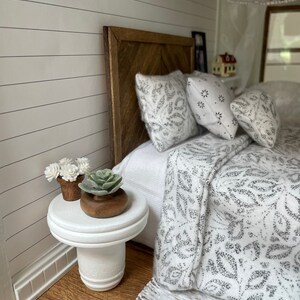 Ausverkauf Puppenhaus MiniaturEndtisch Beistelltisch | Etsy