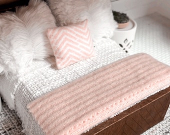TT, Dollhouse Miniatures Throw Blanket, blush pink, 1:12 scale, soft throw, dollhouse decor, miniature bedding
