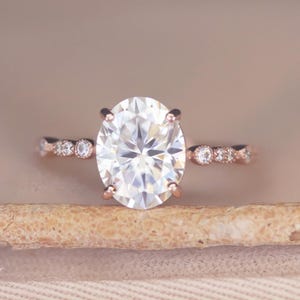 3.00ct Moissanite Oval Classic Engagement Ring, Oval 10x8mm Moissanite and Diamond Solitaire Wedding Ring, Rose Gold Moissanite Ring
