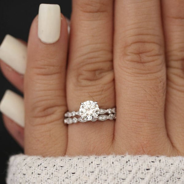 Bridal Ring Set, Moissanite White Gold Engagement Ring, Round 7mm Moissanite Ring, Diamond Milgrain Band, Solitaire Ring, Promise Ring