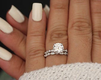 Wedding Ring Set, Moissanite 14k White Gold Engagement Ring, Round 8mm Moissanite Ring, Diamond Milgrain Band, Solitaire Ring, Promise Ring