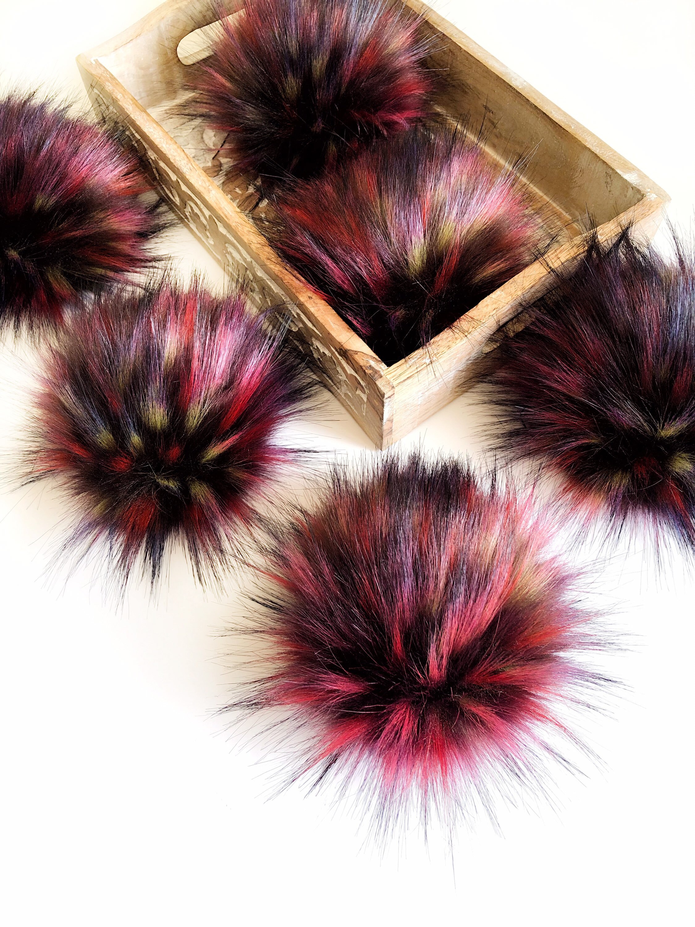 Pepperell Faux Fur Pom with Loop Pink