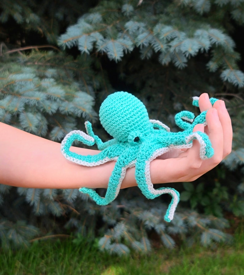 CROCHET PATTERN for Posable Octopus, Amigurumi Octopus Pattern, Realistic Crochet Octopus, Kraken Crochet Toy Pattern. Instant PDF Download. image 2