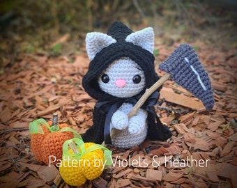CROCHET PATTERN for Grim Reap-Purr Cat.Crochet Grim Reaper Pattern.Crochet Kitty Cat.Crochet Halloween Kitten Pattern. Instant PDF Download