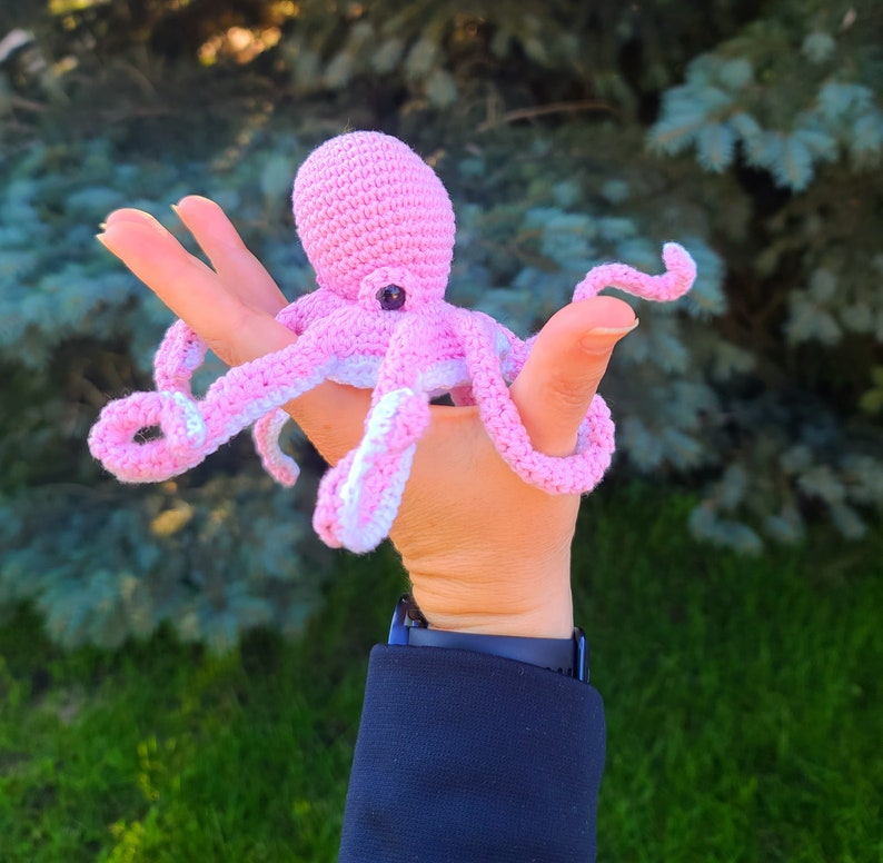 CROCHET PATTERN for Posable Octopus, Amigurumi Octopus Pattern, Realistic Crochet Octopus, Kraken Crochet Toy Pattern. Instant PDF Download. image 5