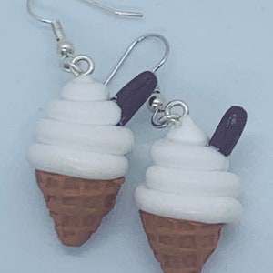 99 Ice cream cone earrings