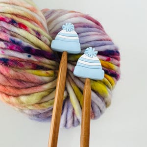 Knitting Needle Stoppers | BEANIE needle stoppers | Knitting Notions | Stitch Stoppers | Needle Point Protectors | Stitch Holders