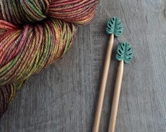 Knitting Needle Stoppers | IVY MONSTERA LEAF needle stopper | Knitting Notion | Stitch Stopper | Needle Point Protector | Stitch Holder