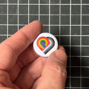 Pride heart button