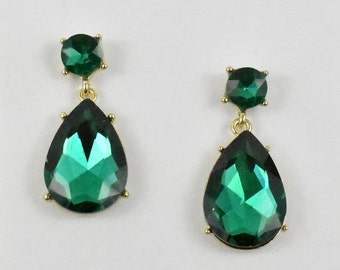 Dangle emerald green crystal earrings, Bridesmaid earrings, emerald green chandelier earrings, Dressy Earrings, Special Occasion Earrings