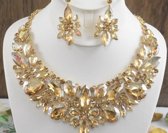 Gold crystal necklace and earrings set, Gold rhinestone necklace set, necklace set, crystal necklace set, bridal Necklace set